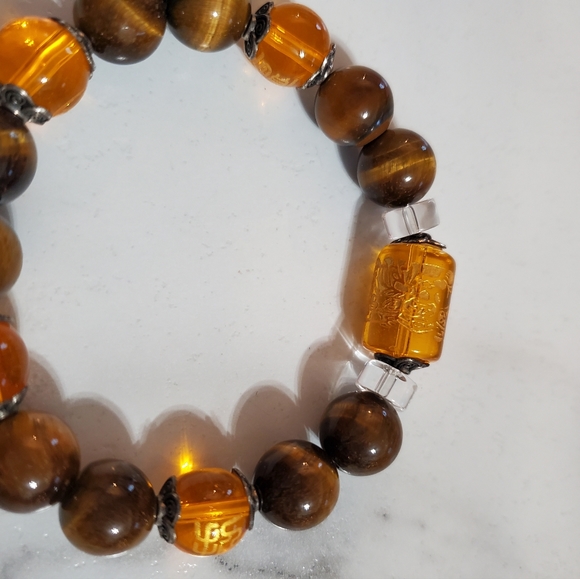Tiger Eye God Of Wealth Stretch Bracelet - Picture 8 of 13